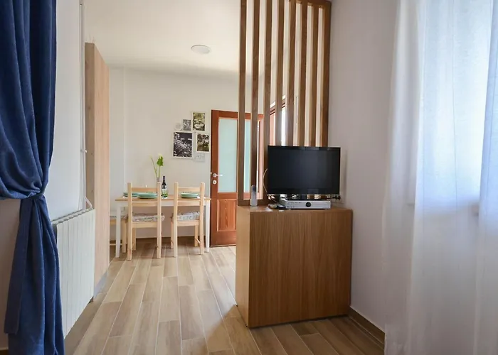 Rozana By Interhome