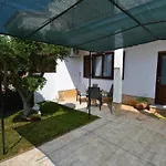 Rozana By Interhome *